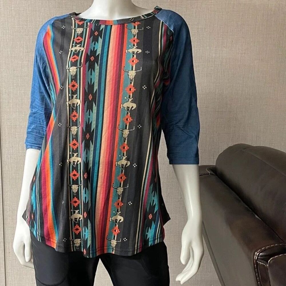 EUC Size Large Crazy Train aztec print Top